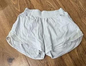 Lululemon Hotty Hot Short II Long 4" size 4 thumbnail 3