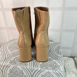 A New Day Tan Almond Toe Side Zip Block Heel Janelle Ankle Dress Bootie Size 11 thumbnail 5