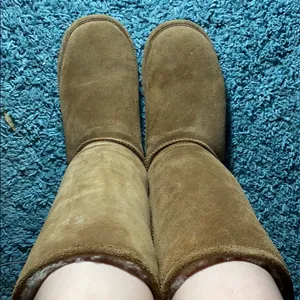 Tall bear paw boots thumbnail 1