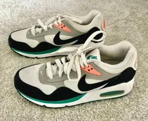 Nike Women’s Air Max Correlate thumbnail 1