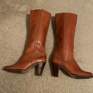 Genuine leather vintage knee-high boots size 8 thumbnail 2