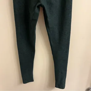Beyond Yoga Caught in the Midi Leggings XS thumbnail 6