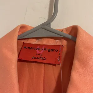 Emanuel Ungaro Parallele made in Italy shimmer Orange satin vintage Blazer 8 thumbnail 2