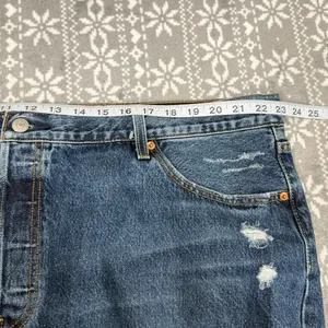 NWT Levi's 501 Shorts High Rise 100% Cotton‎ Distressed 22W Streetwear 90s thumbnail 8