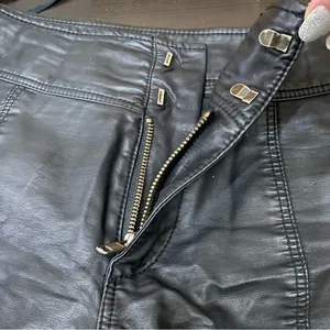 FREE PEOPLE High Rise Side Lace Up Tie Black Vegan Leather Pleather Shorts Sz 4 thumbnail 8