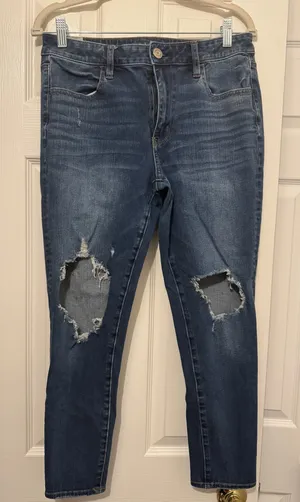 American Eagle skinny jeans thumbnail 1