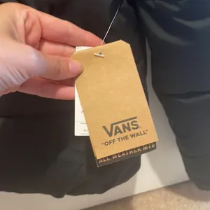 Womens New Vans Foundry Metallic Black & Pink Puffer Jacket thumbnail 9