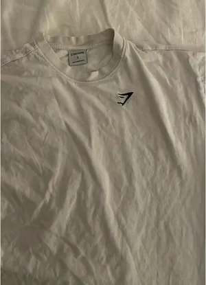 Gymshark Shirt thumbnail 2