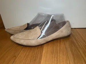 Steve Madden Shoes Womens Size 9 Beige Suede Feather Pointed Toe Loafers thumbnail 4