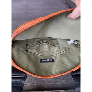 Baggallini Orange Nylon Crossbody Bag Lightweight Travel Purse NWOT thumbnail 11
