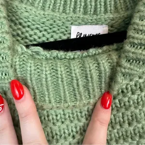 Princess Polly | Light Green Chunky Cable Knit Oversized Pullover Sweater M/L thumbnail 2