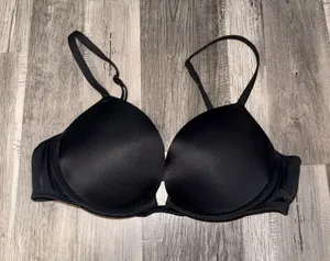 Victoria's Secret PINK Bra thumbnail 1