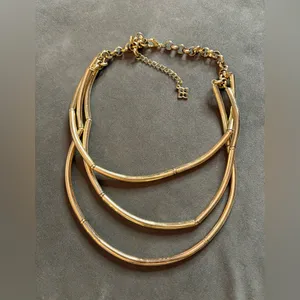 BCBG Gold Fashion Necklace thumbnail 2