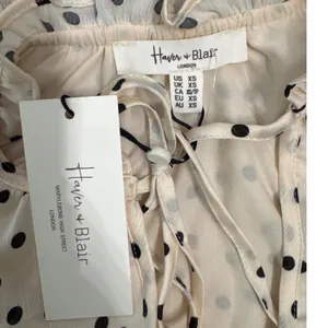 Haver & Blair Polka Dot Ruffle Neck Tie Blouse Cream Black Size XS‎ NWT thumbnail 2