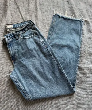 Abercrombie curve love baggy low rise thumbnail 1