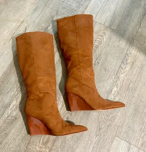 FashioNova NEW EGO women’s tan knee high boots size 7 thumbnail 1