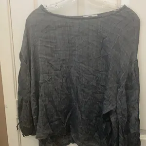 FINAL MARKDOWN Day to day Blu pepper top Small thumbnail 1