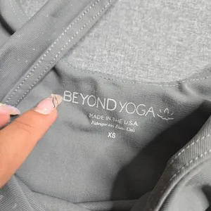 Beyond Yoga Keep it Simple Alloy‎ Speckled Cropped Tank Size: XS thumbnail 4