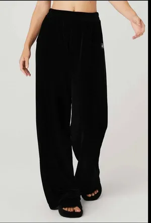 Alo Yoga S Chenille High-Waist Wide Leg Chalet Pant in Black thumbnail 1