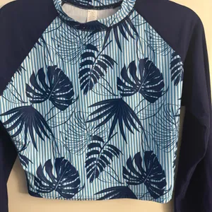 Attract Sports Swim Top Women's Large Blue NWT thumbnail 2