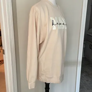 Super Cute Oversized Cream Colored Maui Hawaii Crewneck Sweatshirt thumbnail 4