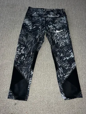 Nike Capri Pants Dri-Fit thumbnail 1