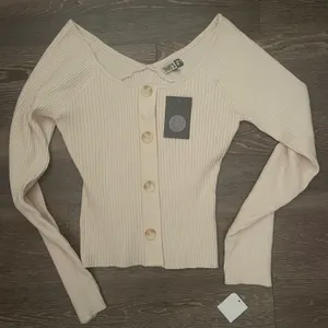 Revolve NWT Thats it Button down ribbed top. Size Medium thumbnail 2