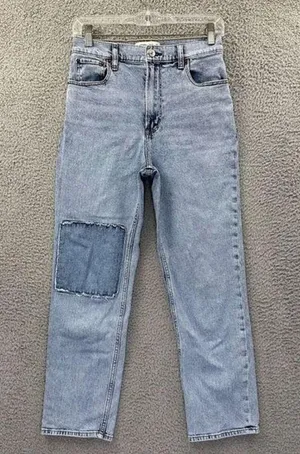 Abercrombie Straight Jeans thumbnail 1