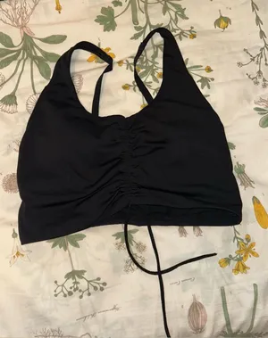 Pink Victoria’s Secret sports bra thumbnail 1
