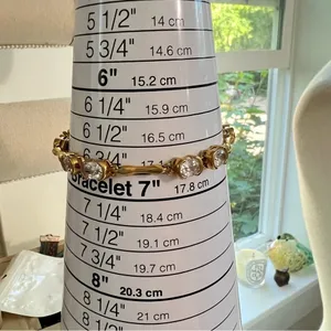 LIA Sophia Gold Tone Bracelet 10 Cubic Zirconia Stones‎ Very Sparkly! thumbnail 5