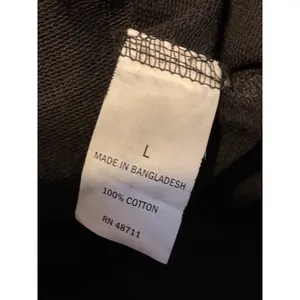 Source Unknown Halloween Long Sleeve Black Shirt with Skull Logo. Size Large thumbnail 7