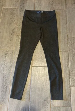 Old Navy black stevie skinny pants - size xs herringbone pattern thumbnail 1