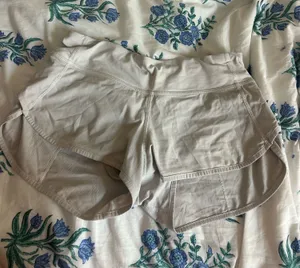 Lululemon Shorts thumbnail 1