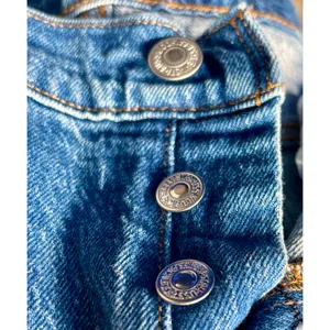 Levi’s 501 Original Fit Jeans 32 Inch Waist L26 Medium Wash Straight Leg Classic thumbnail 9