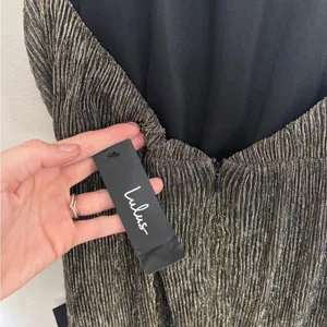 NWT Lulus Turn Up The Shine Black and Gold Metallic Halter Mini Dress - Size M thumbnail 6