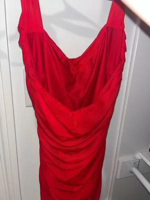 Red dress thumbnail 4