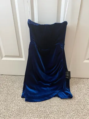 NWT Lulus Glamorous Celebration Royal Blue Velvet Strapless Mini Dress thumbnail 2