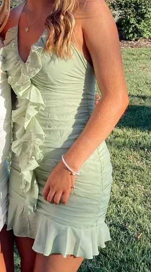 mini dress thumbnail 4