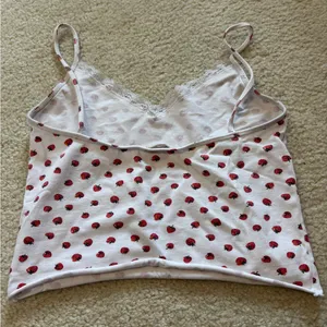 Brandy Melville Strawberry Cropped Tank thumbnail 3