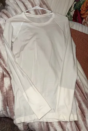 Lululemon Swiftly Long Sleeve Shirt thumbnail 1