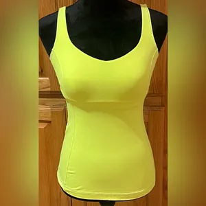 Lululemon Optimal Double Strap Cutout Back Tank Top in Ray‎ Neon Yellow Size 4 thumbnail 9