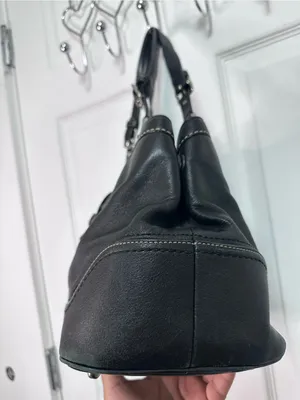Coach Y2K Black Leather Shoulder Bag with Silver Buckle Hardware thumbnail 7