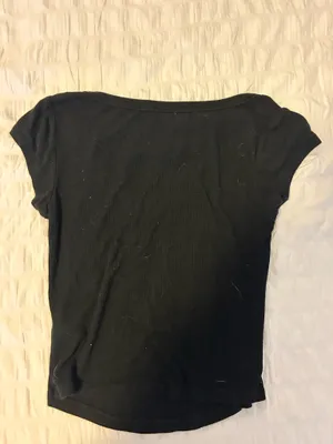 black ribbed garage scoop neck short sleeve thumbnail 2