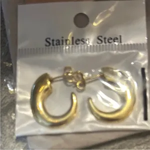 Gold Stainless Steel Hoop Earrings with 'My Favorite People Call Me Mimi' Card thumbnail 4