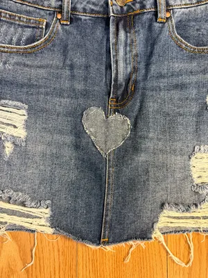 PacSun Light Blue Denim Distressed Mini Skirt with Heart Appliqués size 28 thumbnail 3