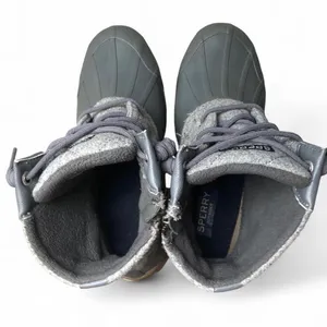 Sperry Women's Size 7.5 Gray Rain Short Boots Booties Gray Quilted Short. thumbnail 3