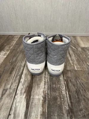 Women’s Gray and White Winter Duck Boots Size 8 thumbnail 9