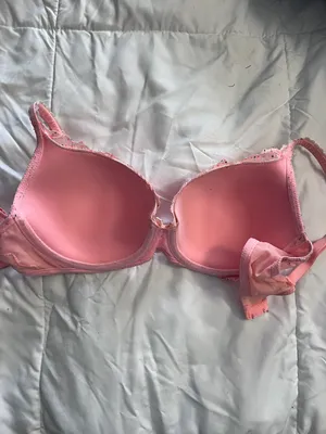 Victoria's Secret Bra thumbnail 3