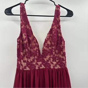 Lulus Make Way For Wonderful Berry‎ Red Lace Sleeveless Maxi Dress Size S thumbnail 4