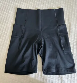 OFFLINE by Aerie Black Bike Shorts thumbnail 1